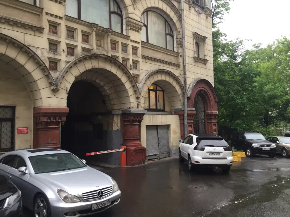 Сталинка с арками двора, фото 12