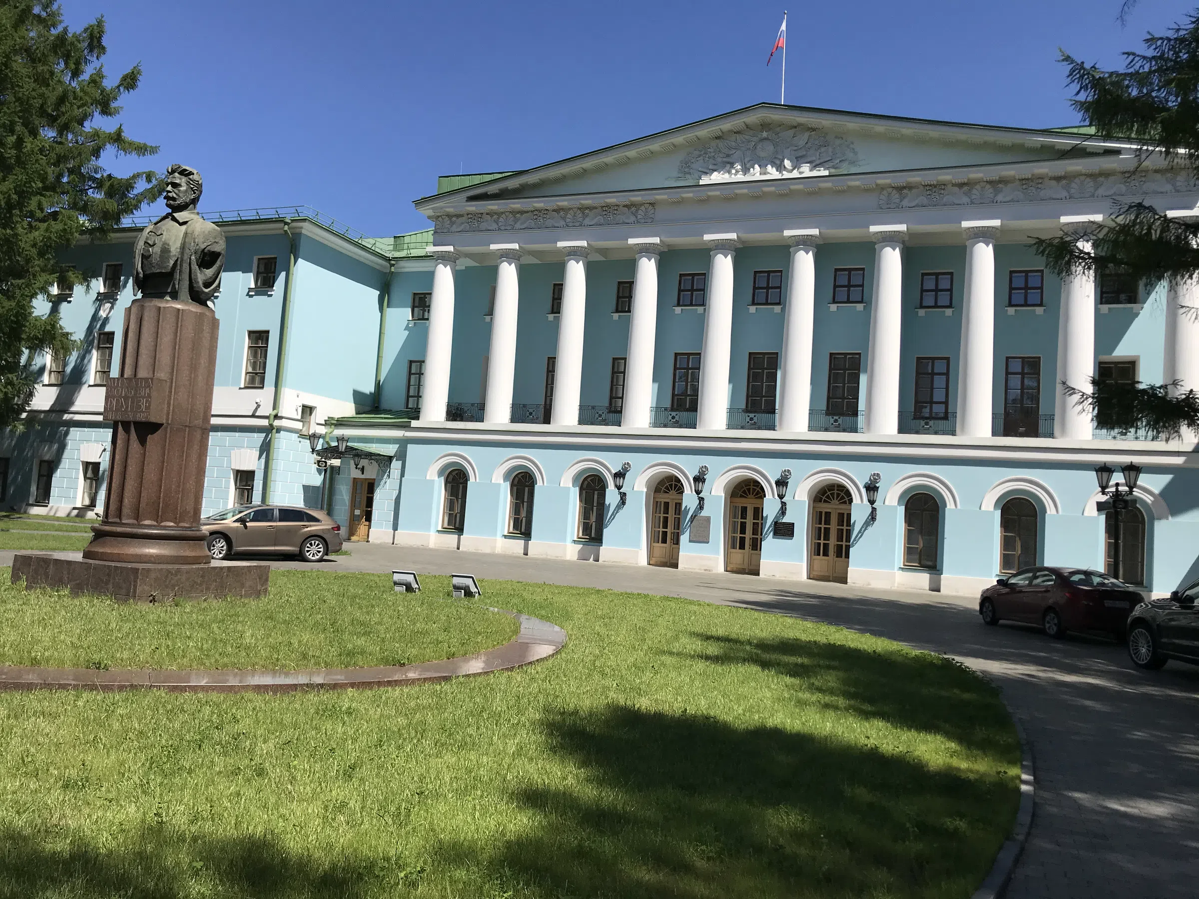 Небесно-голубой особняк, фото 3