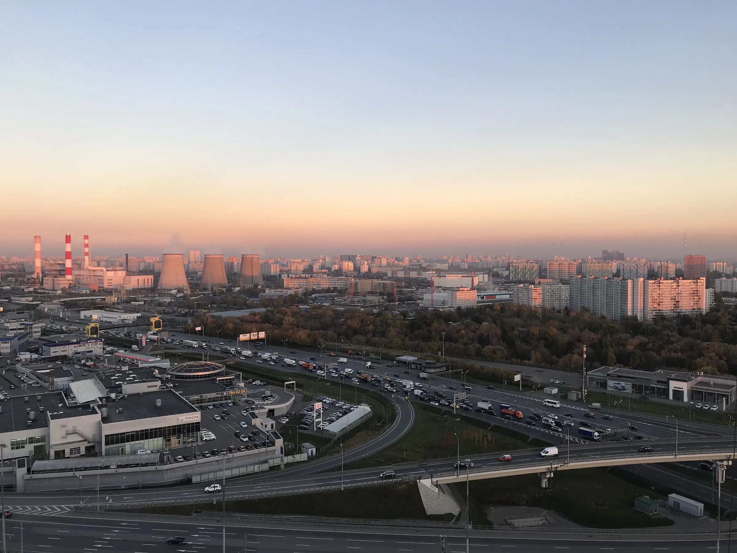 Парковка у жилого комплекса, фото 15