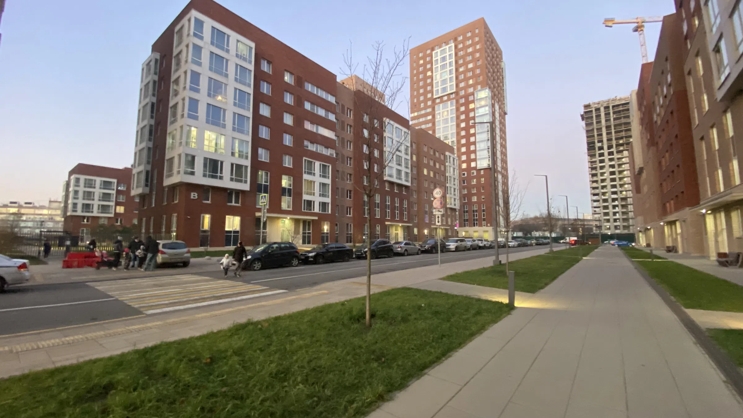 Парковка у многоэтажек, фото 24