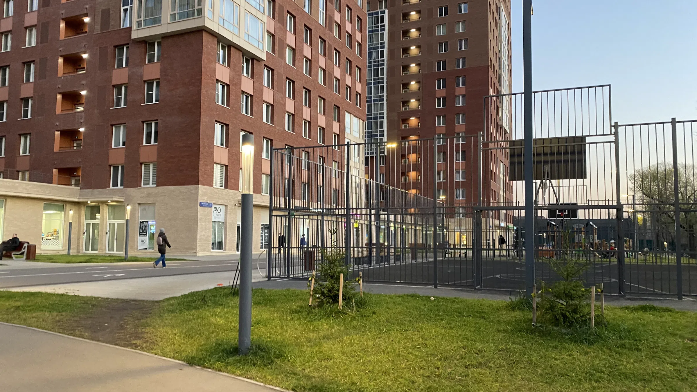 Парковка у многоэтажек, фото 5