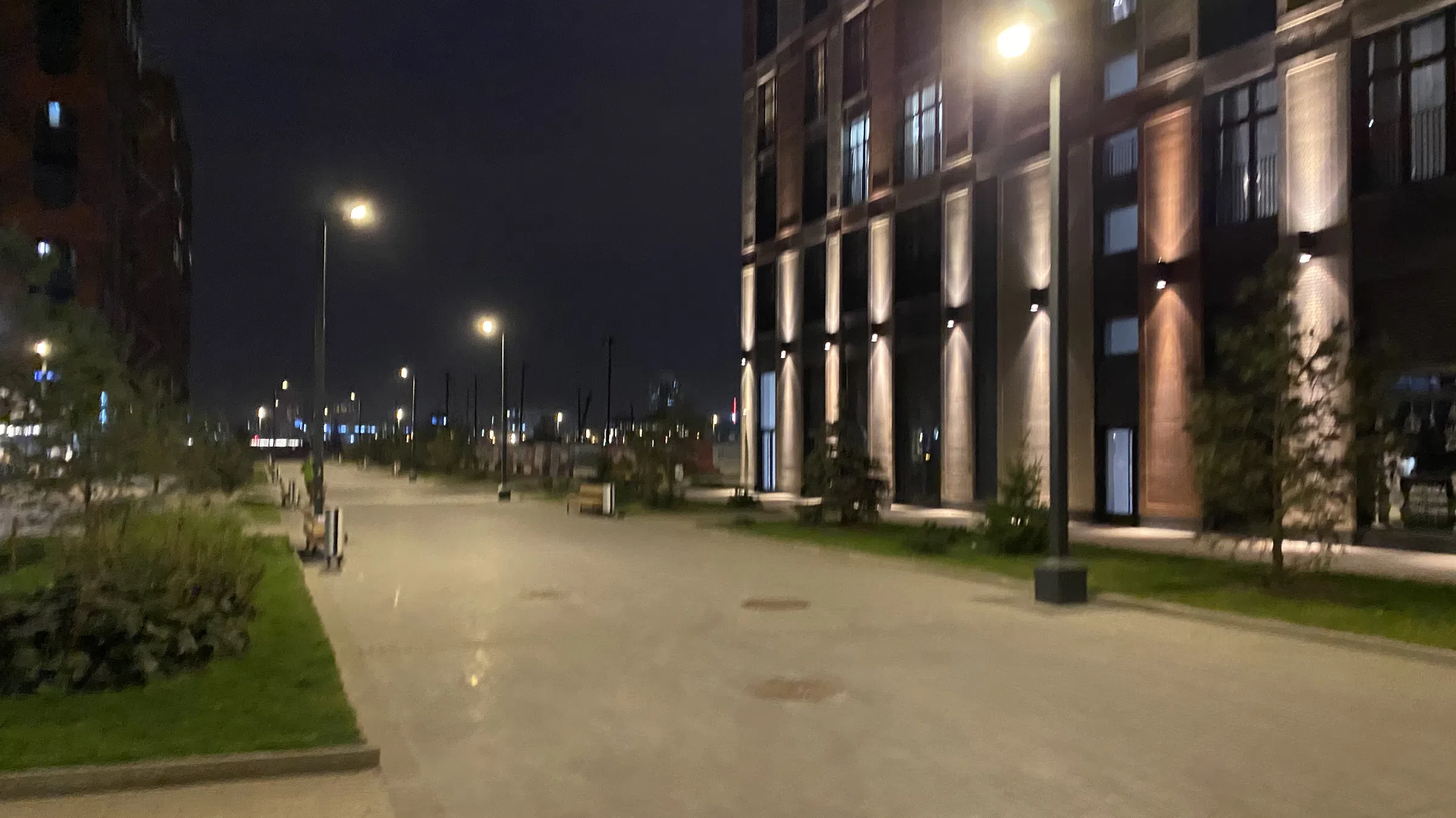 Ночной офис-город, фото 17