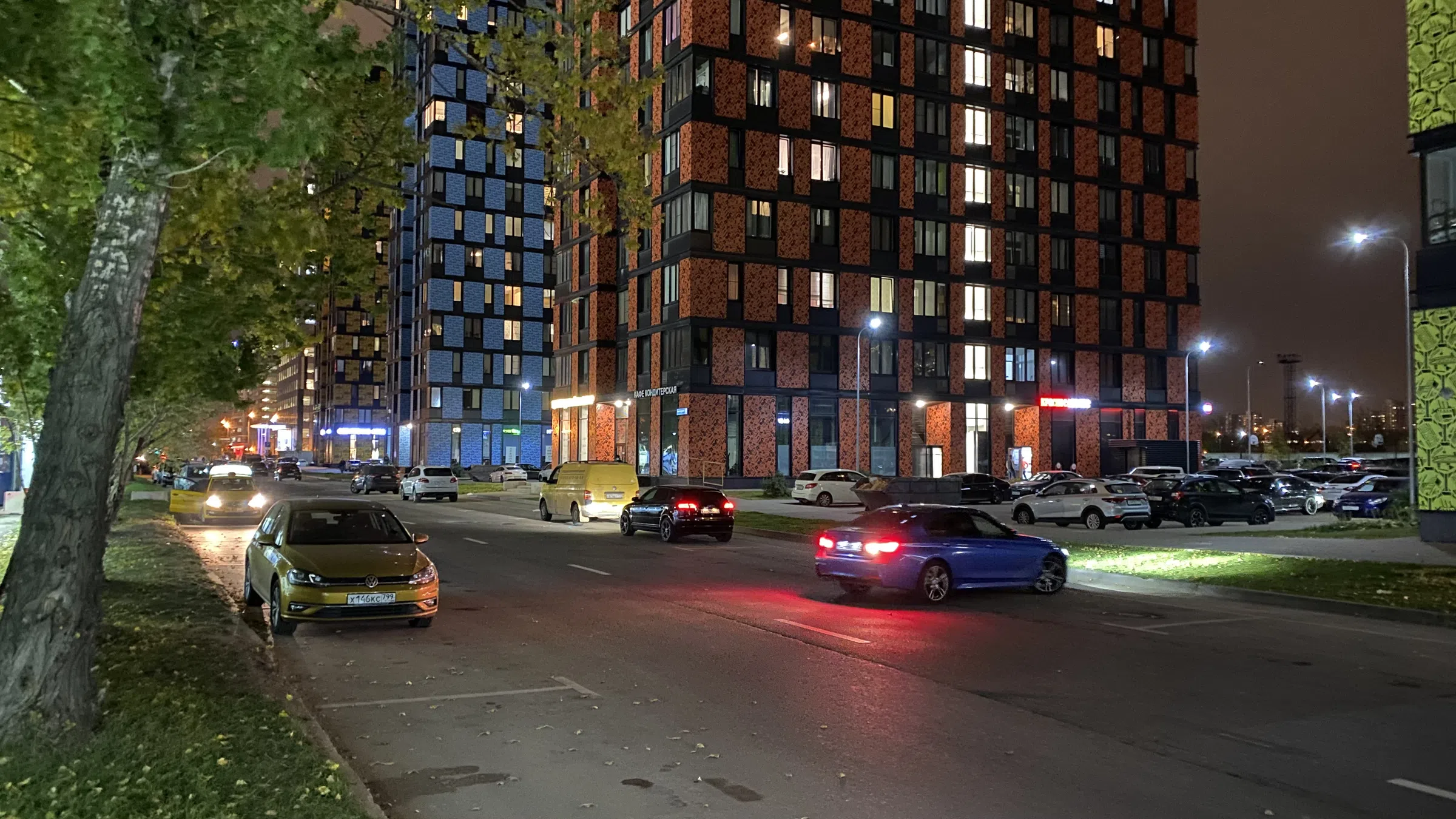 Новостройка у дороги, фото 2