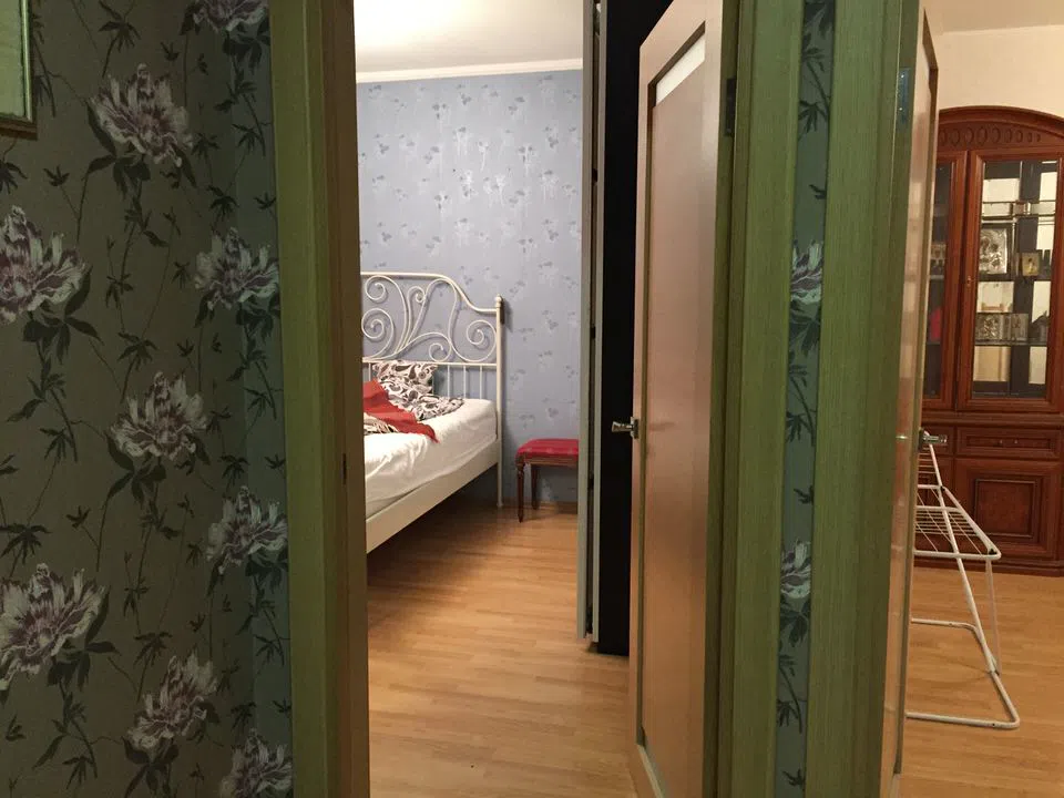 Квартира с цветочными обоями, фото 10
