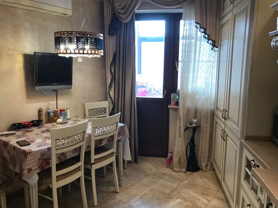 Классика с золотом и джакузи, фото 1