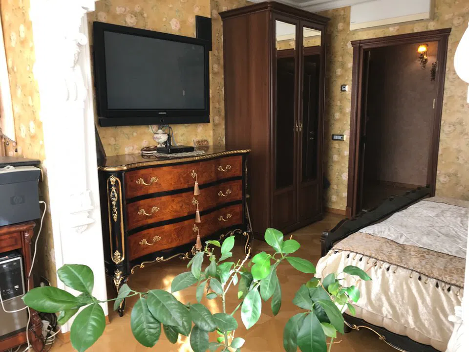Классика с золотом и джакузи, фото 15