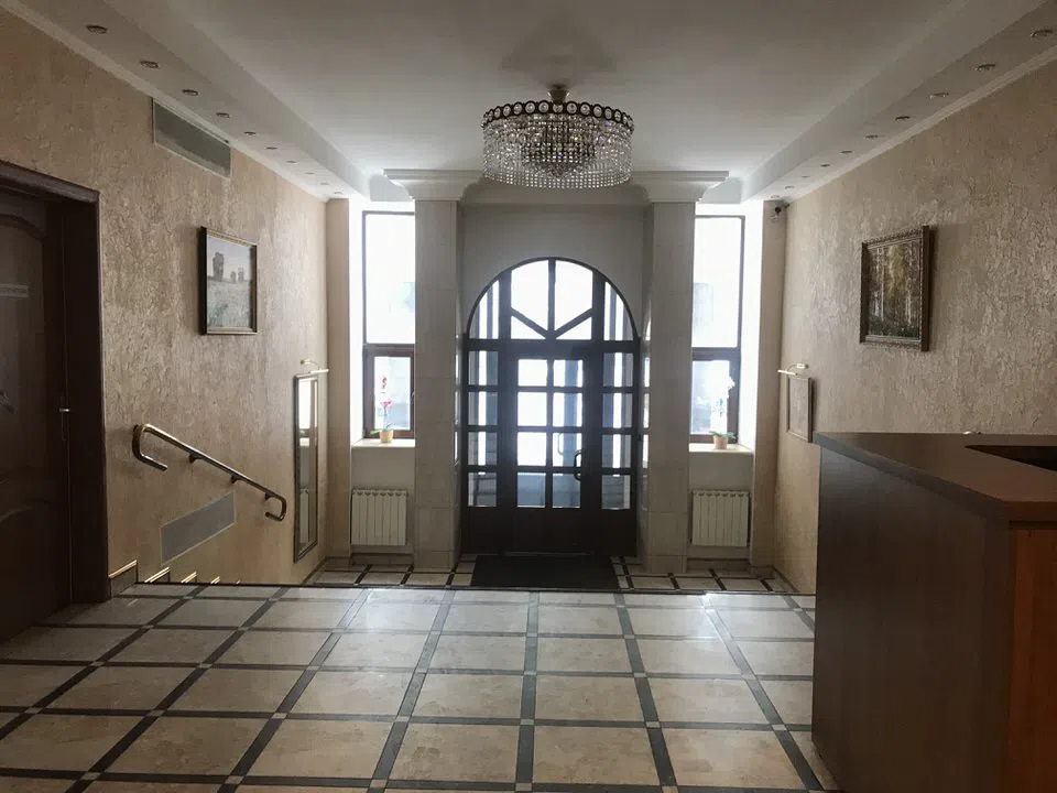 Квартира с глянцевым полом, фото 6