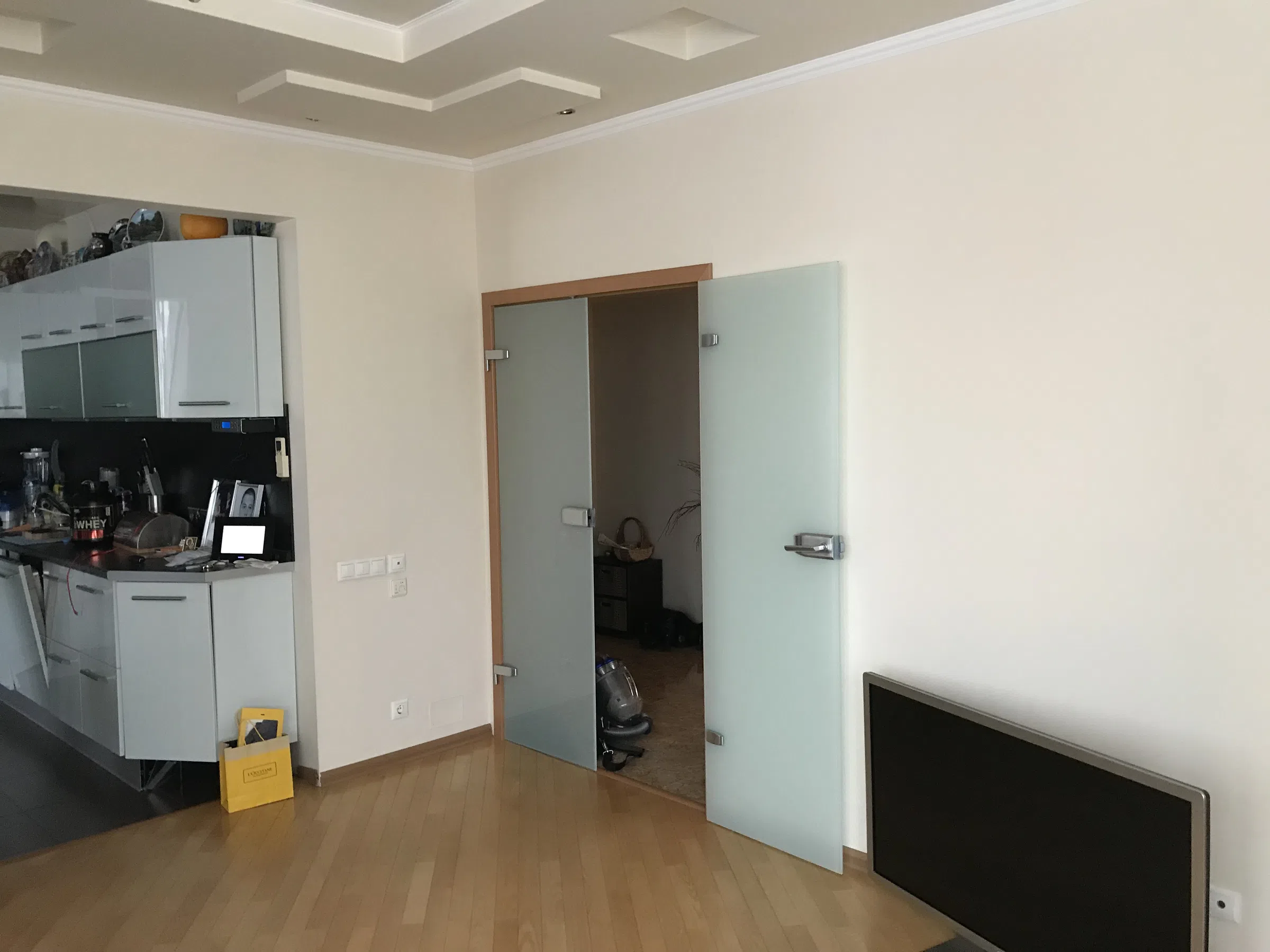 Панельная квартира на этаже, фото 18