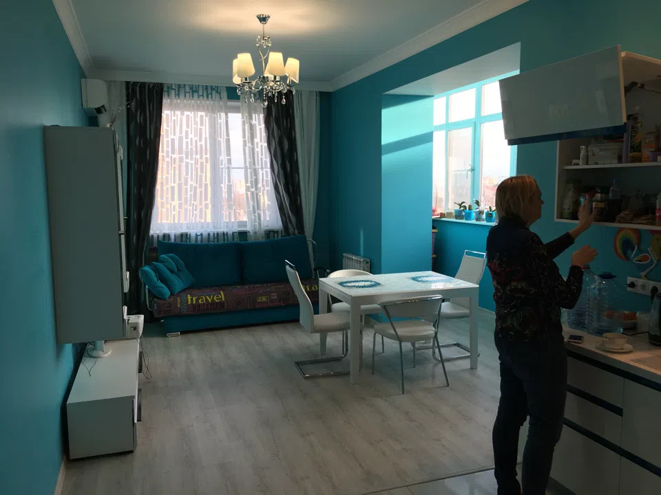 Квартира с бирюзовыми стенами, фото 1