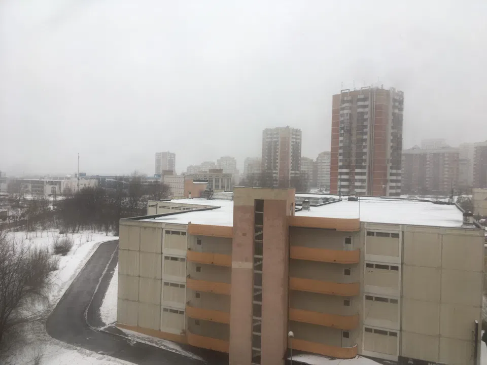 Квартира с оранжевой плиткой в прихожей, фото 23
