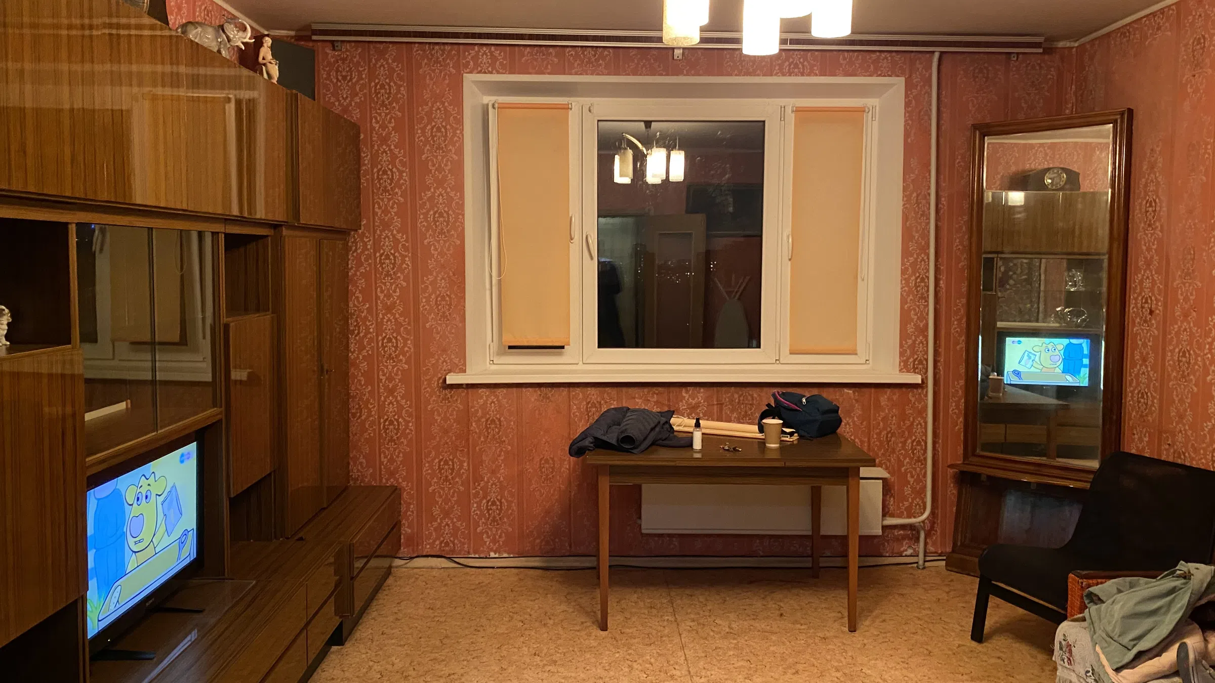 Кабинет с красной люстрой, фото 14