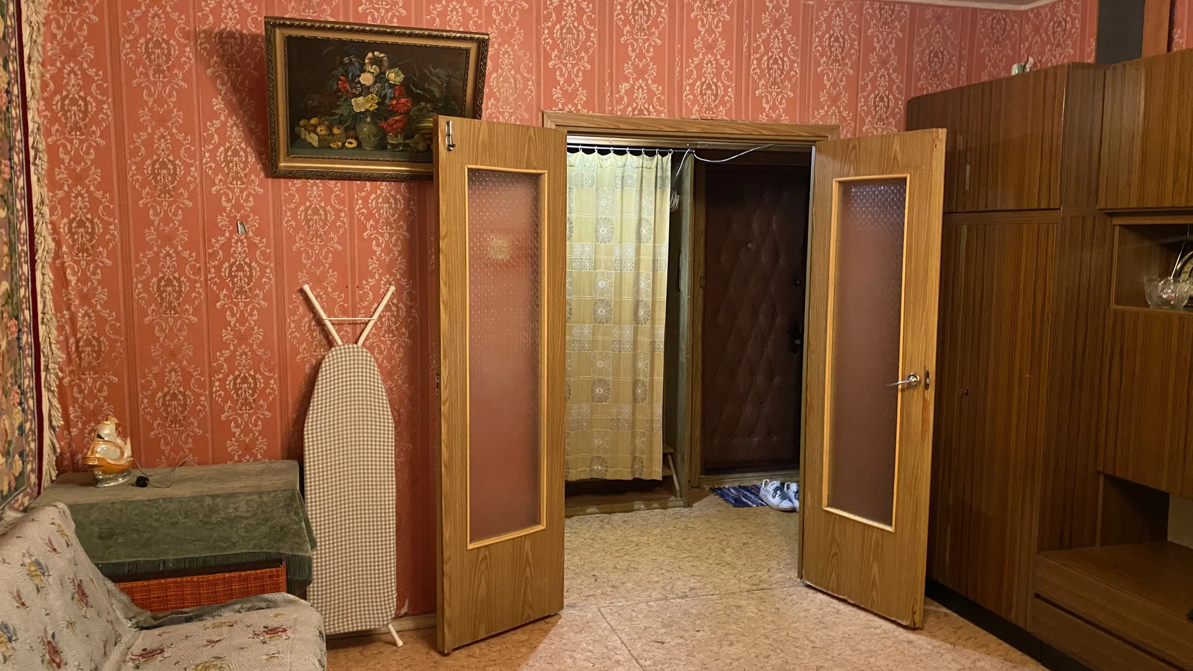Кабинет с красной люстрой, фото 18