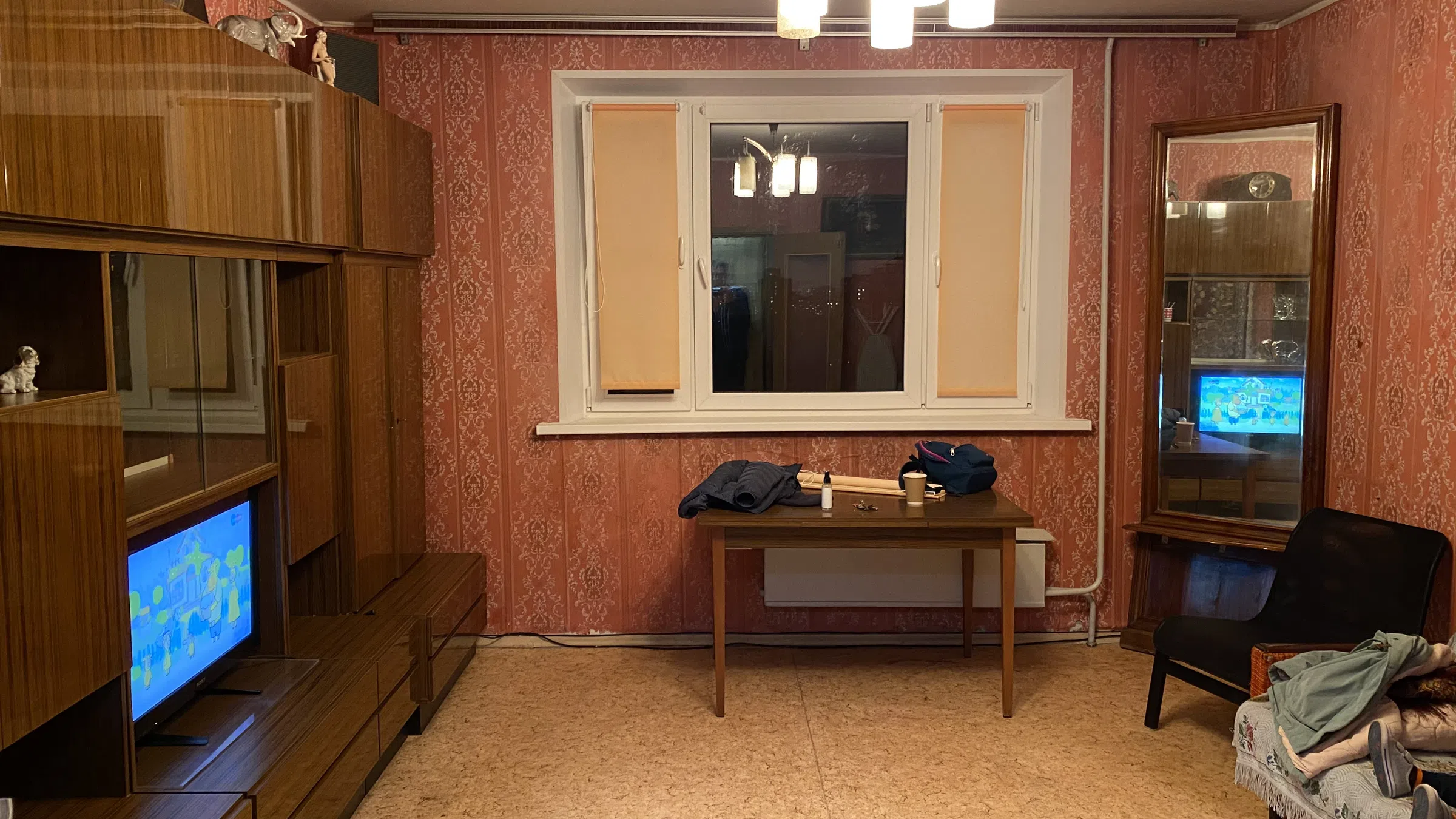 Кабинет с красной люстрой, фото 12