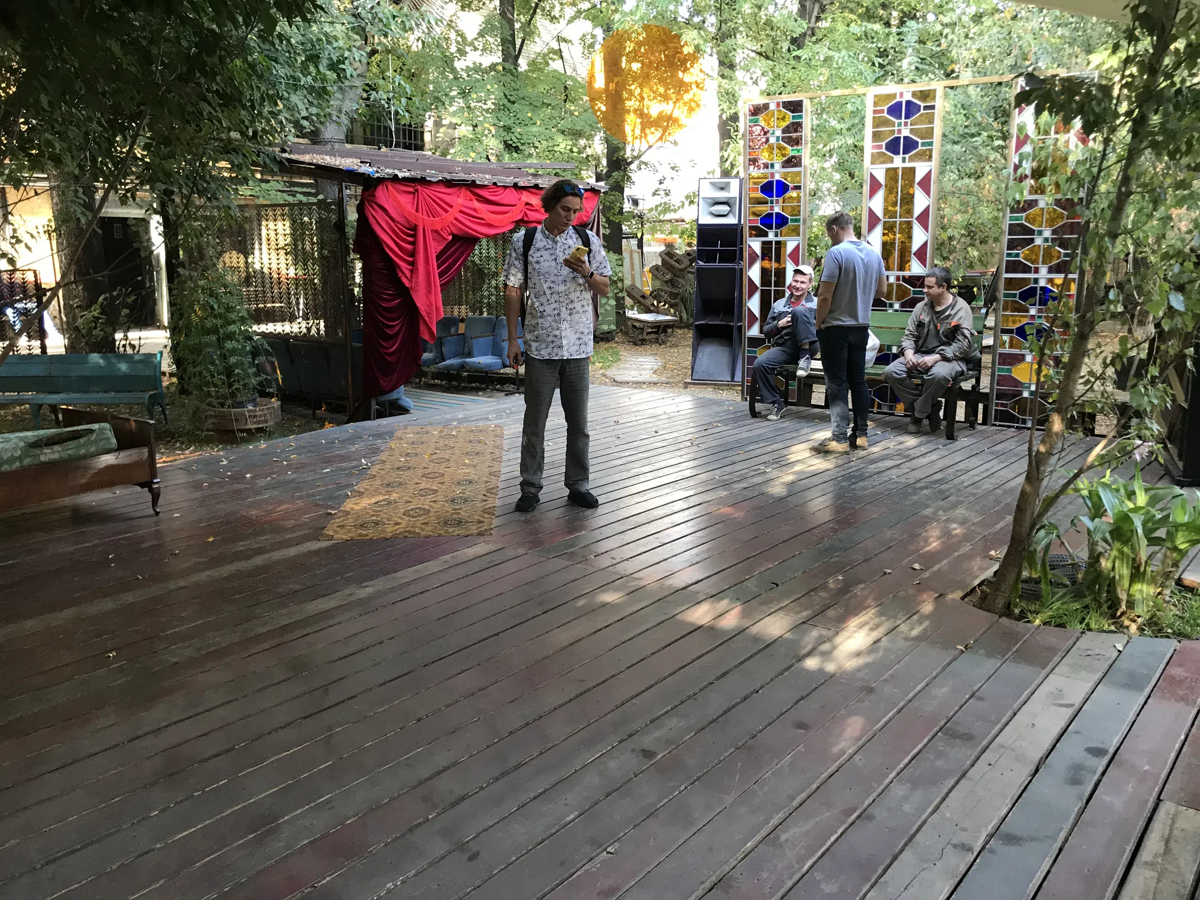Заводская территория с куклой, фото 18