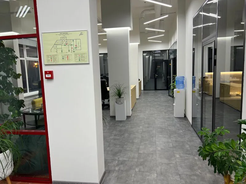 Белый офис-аквариум, фото 14