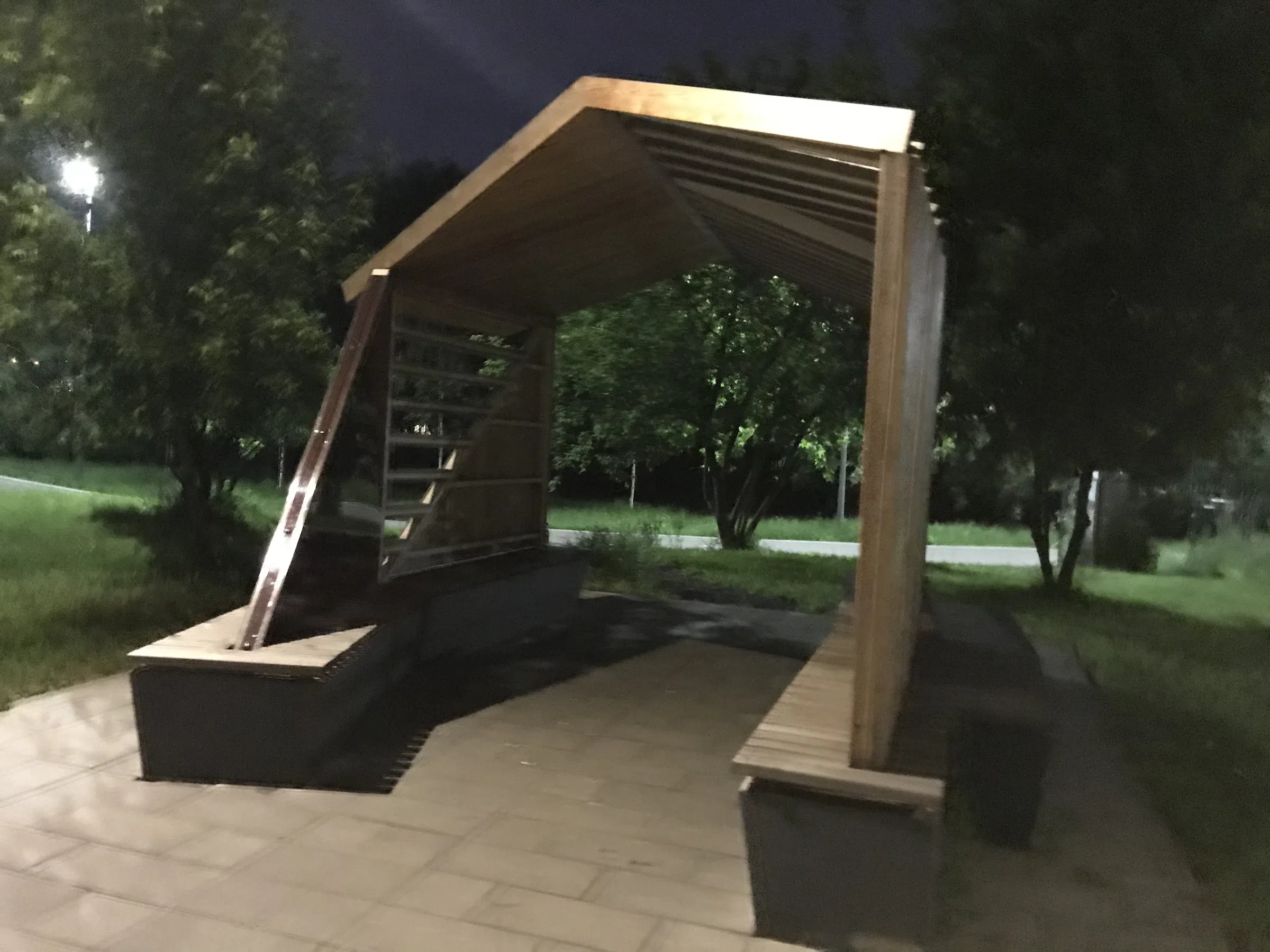 Набережная с мерцающими огнями, фото 24