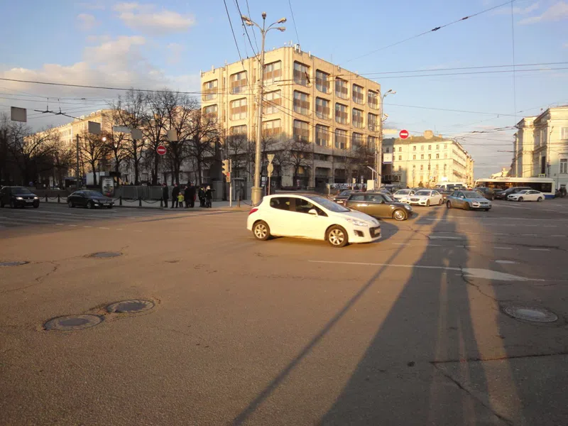 Здание с граффити, фото 23