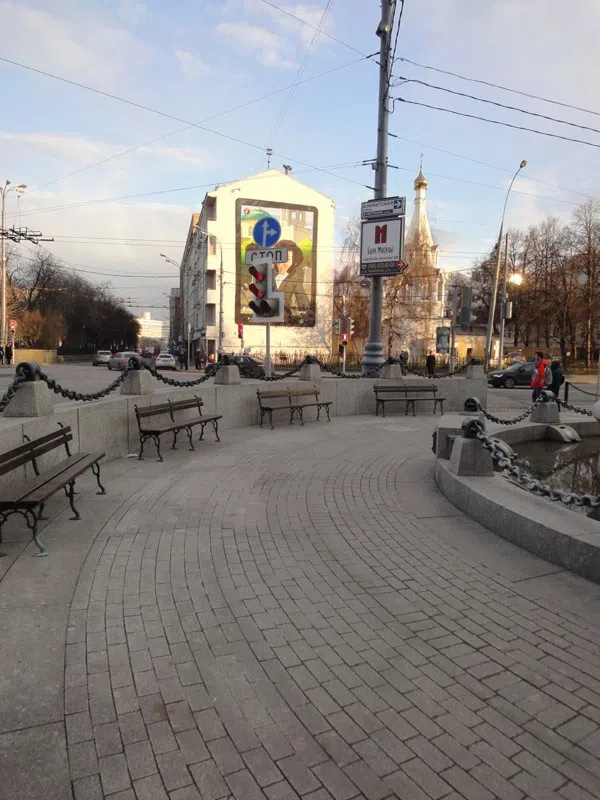 Здание с граффити, фото 17