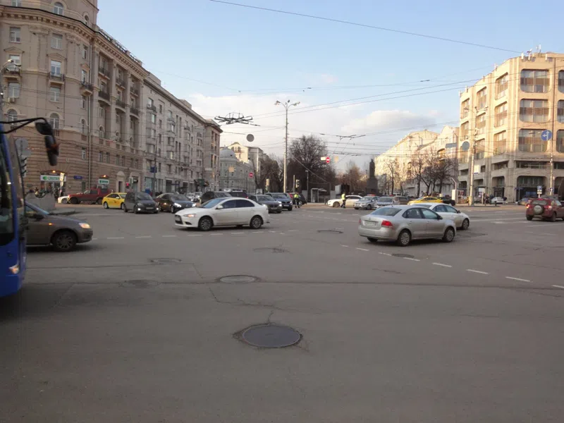 Здание с граффити, фото 9
