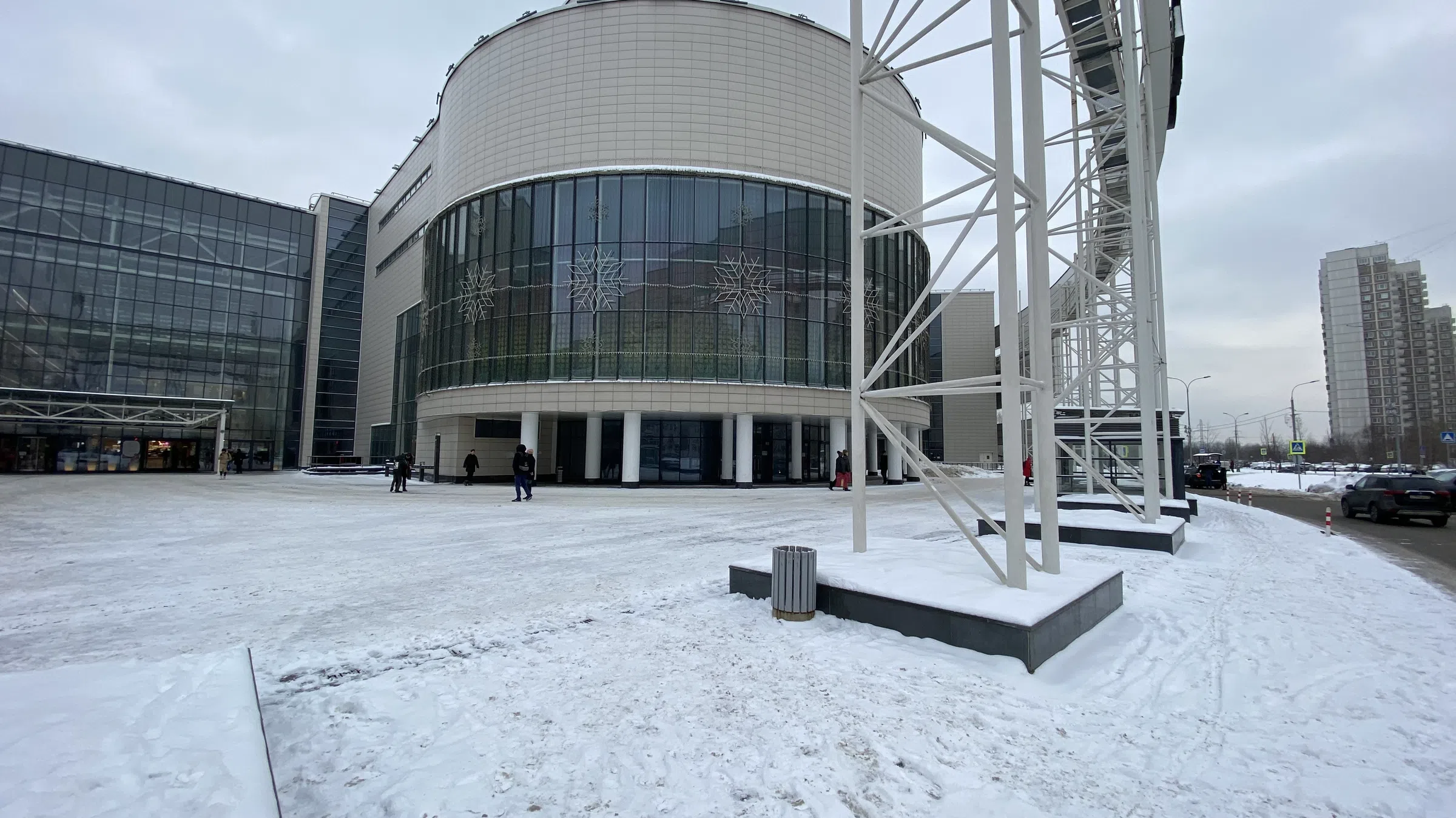 Подземная парковка торгового центра, фото 18