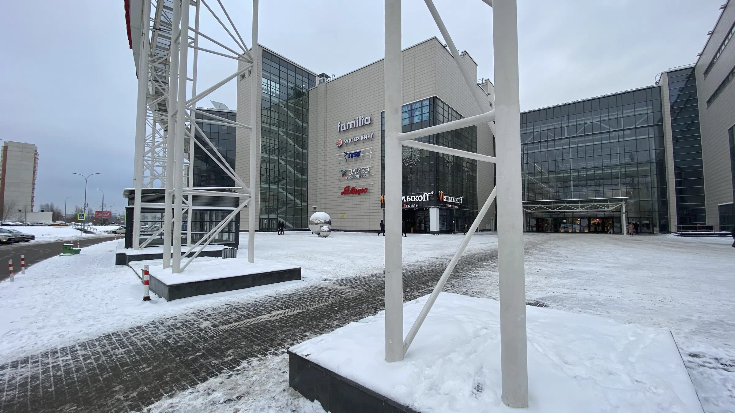 Подземная парковка торгового центра, фото 17