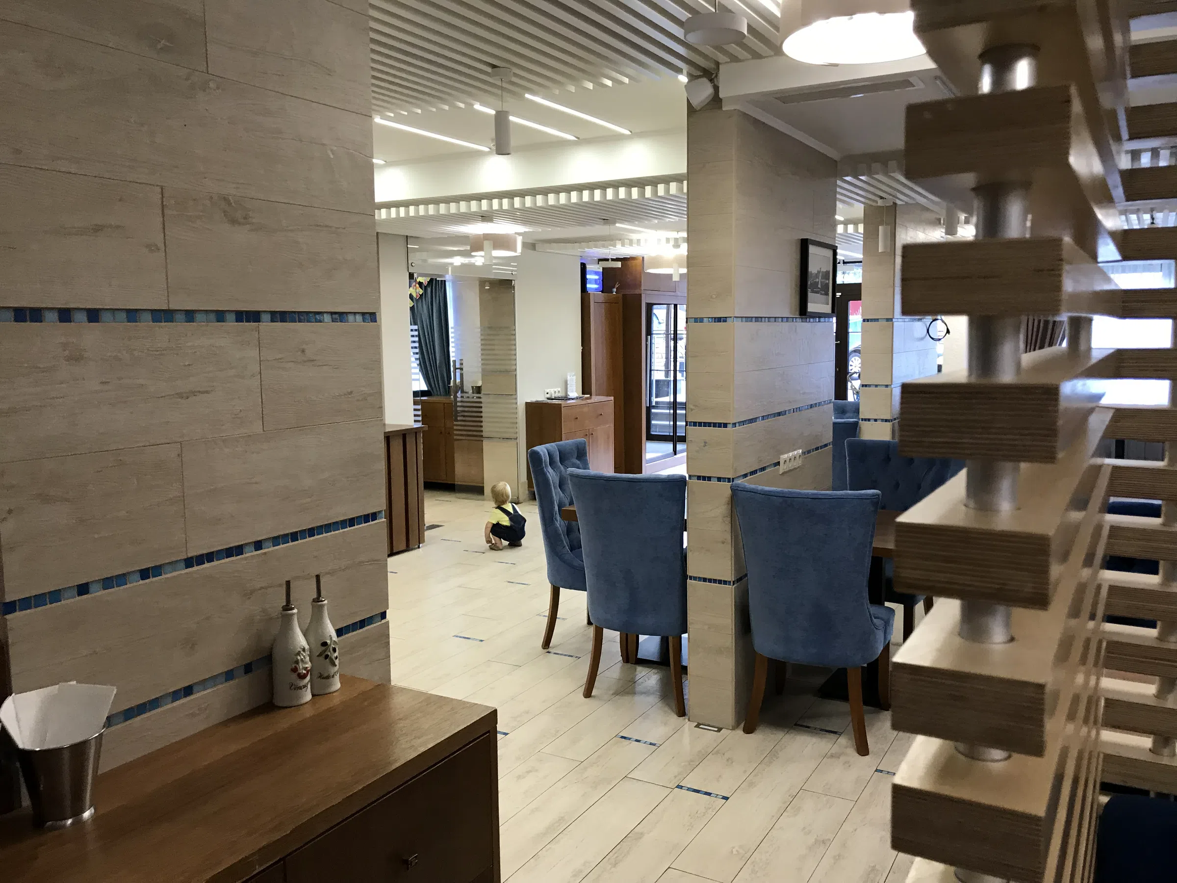Кафе в голубых тонах, фото 16