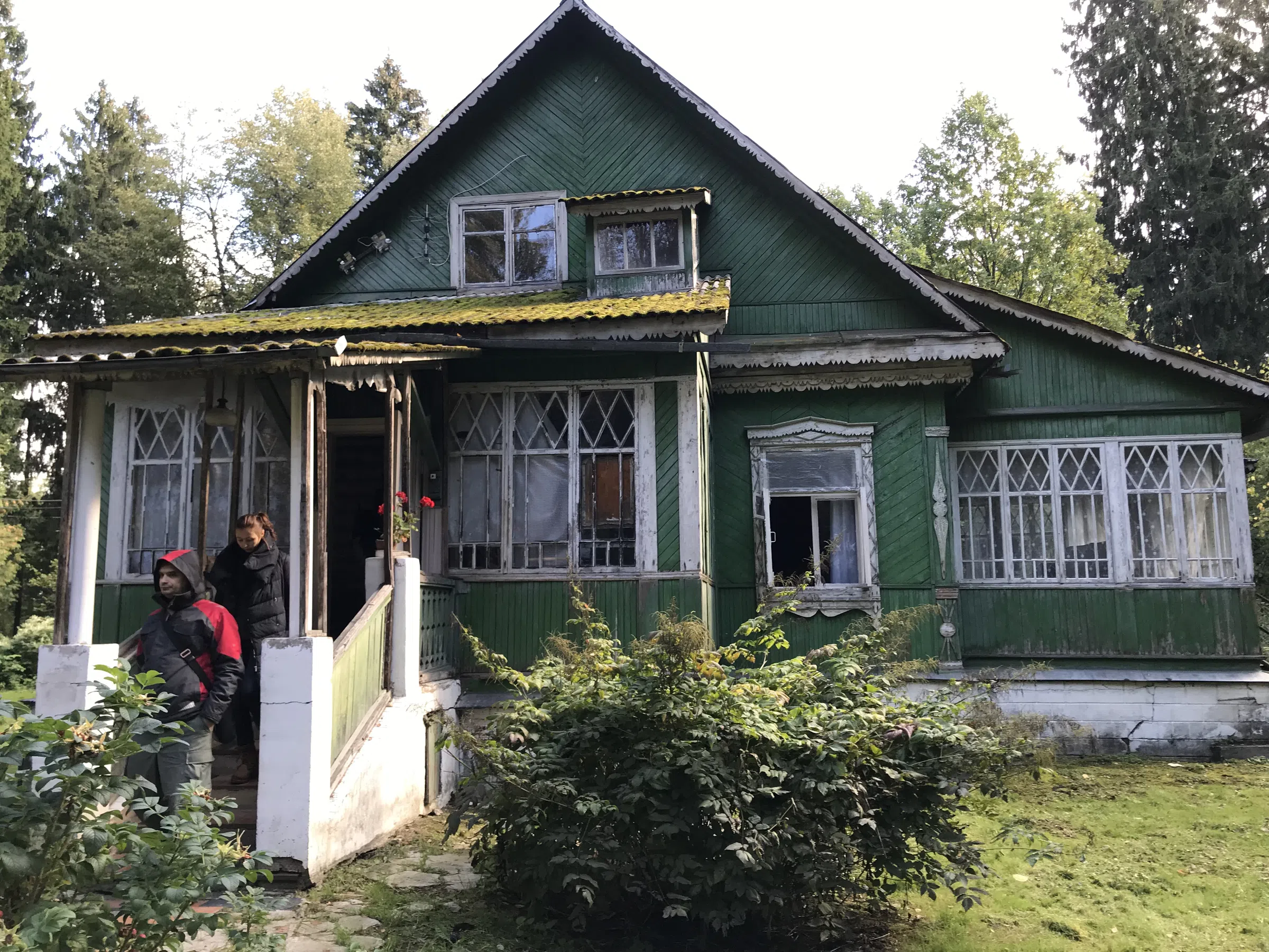 Дача с ромбовыми окнами, фото 1