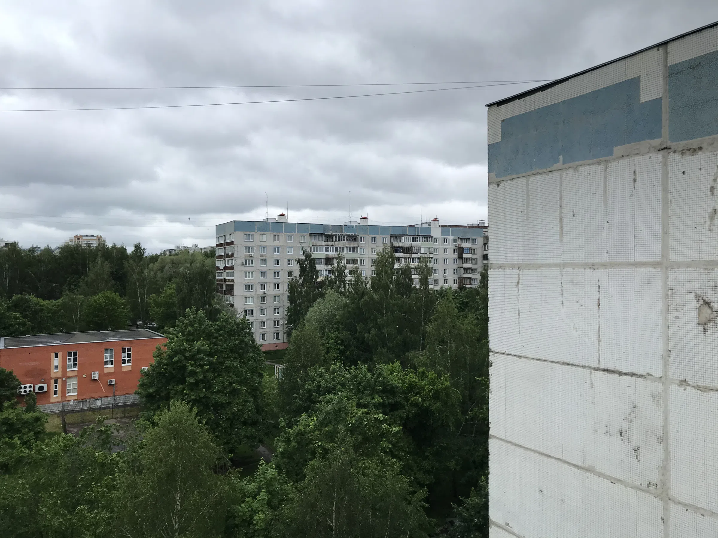 Панелька с двориком, фото 14
