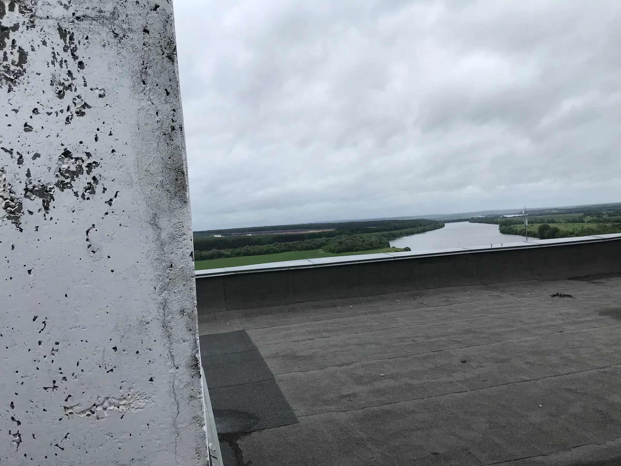 Панелька с двориком, фото 23