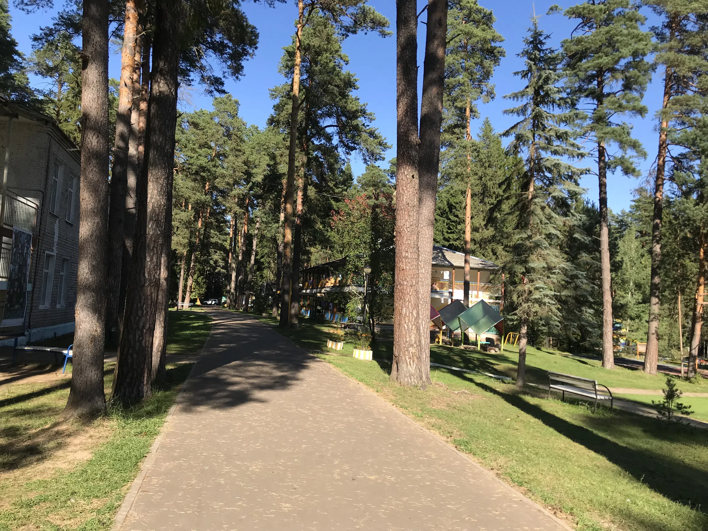Парк с постройками, фото 24