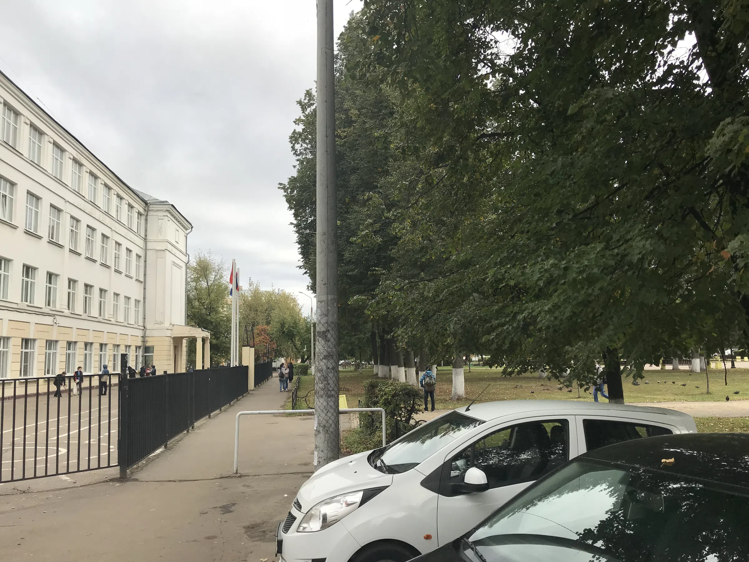 Классическая школа с парадным входом, фото 2