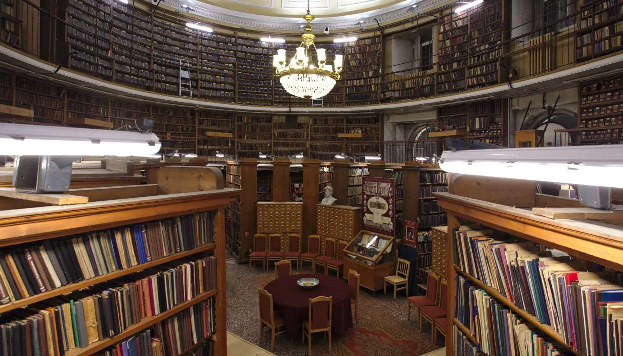 Классическая библиотека, фото 20