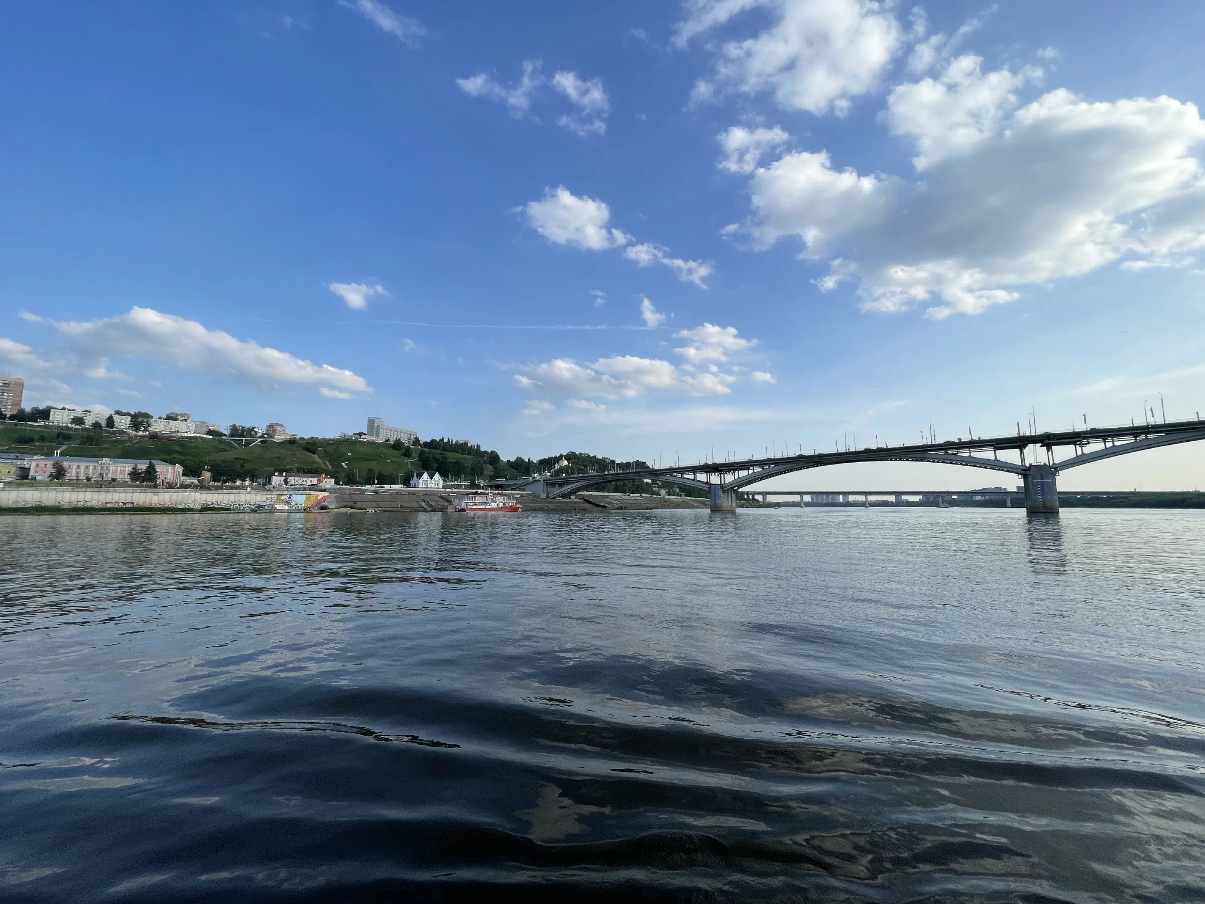 Набережная с теплоходами, фото 12