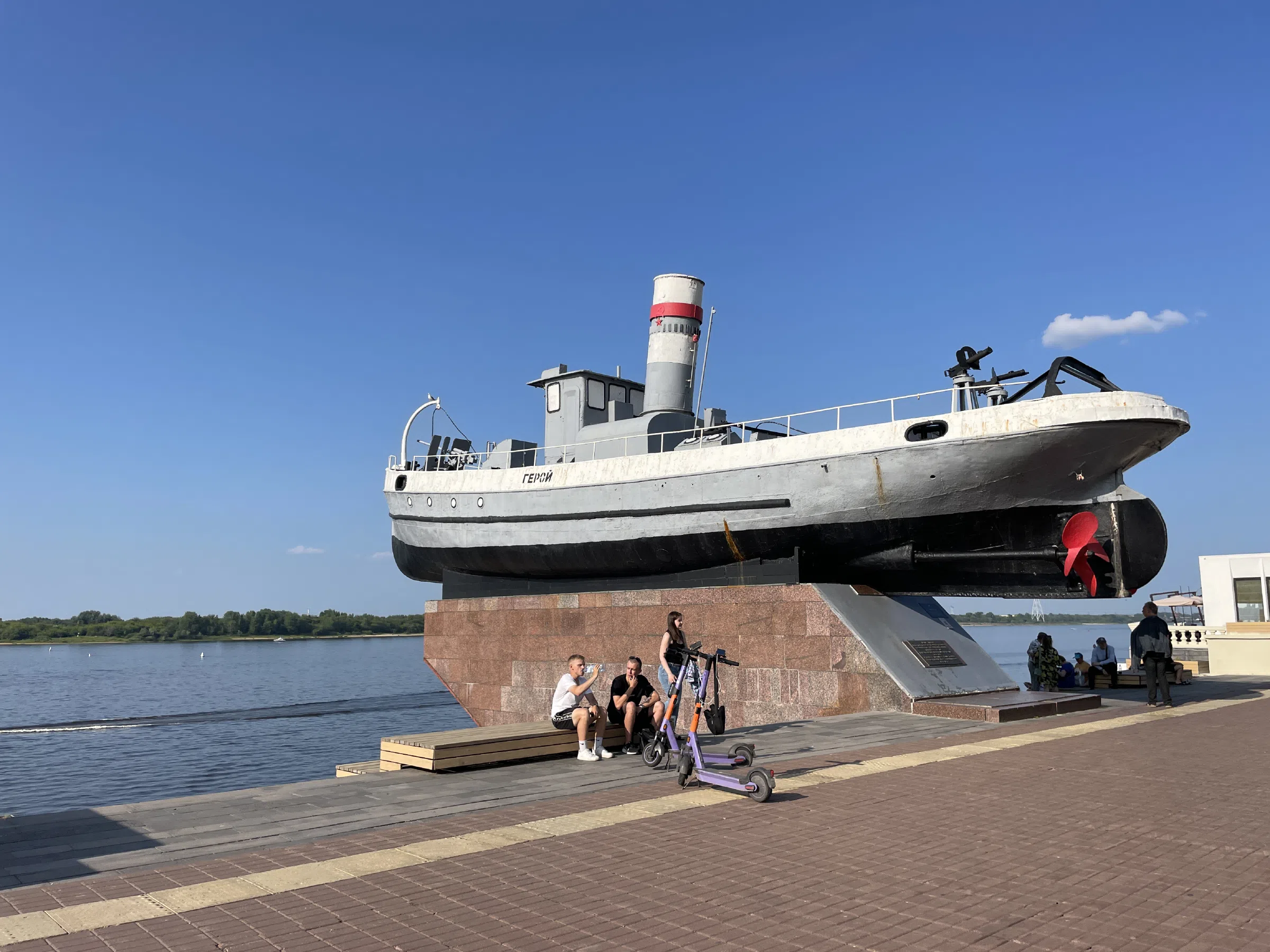 Ресторан на набережной, фото 13