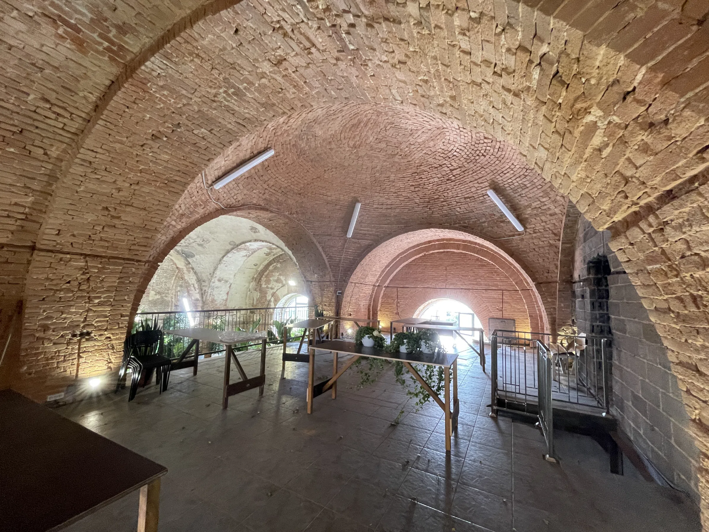 Кирпичный сводчатый сад, фото 7