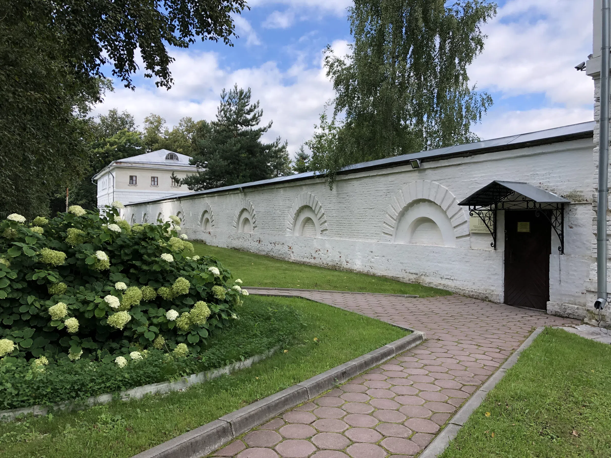 Зеленый парк с беседкой, фото 11
