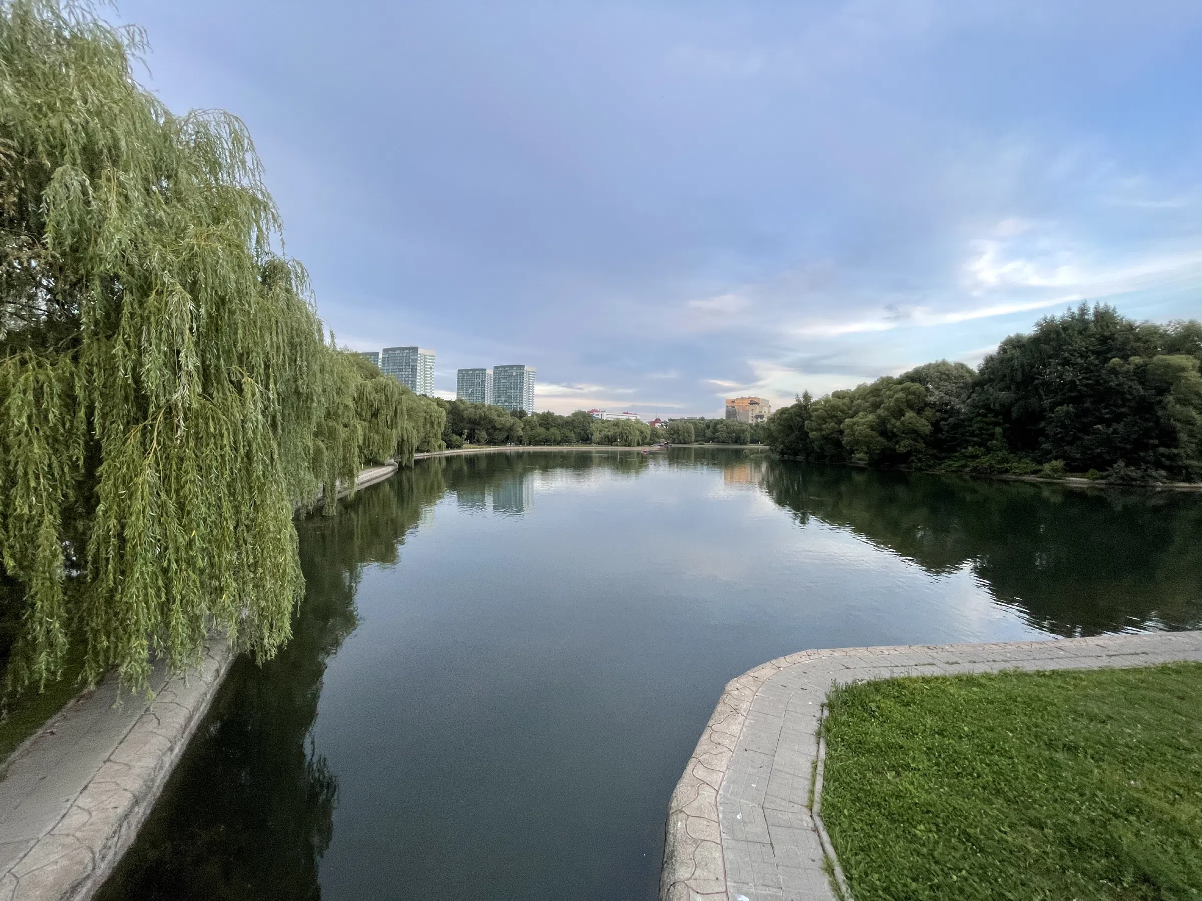 Парк с каруселями и воркаутом, фото 16