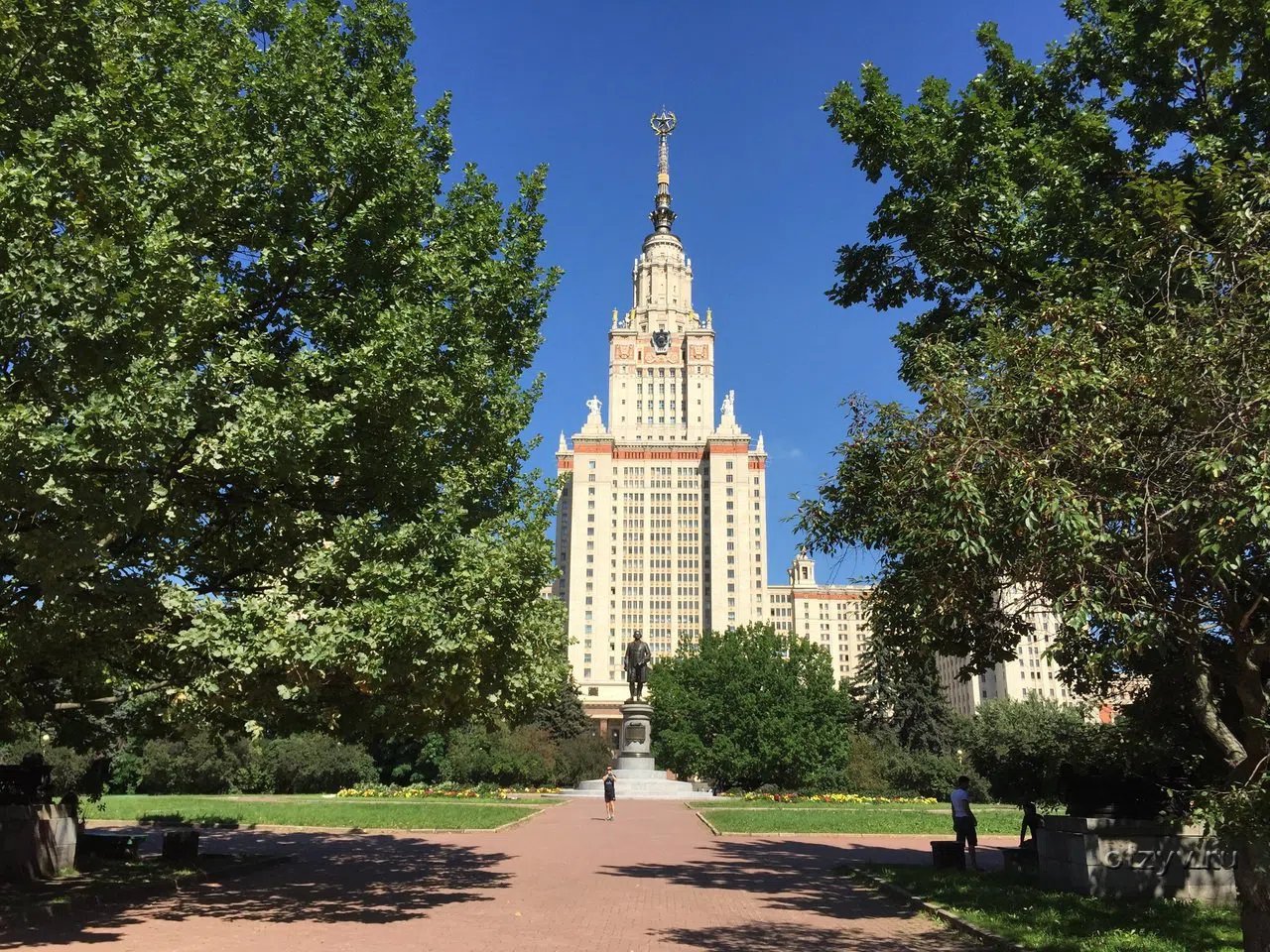 Классический ВУЗ с парком, фото 4