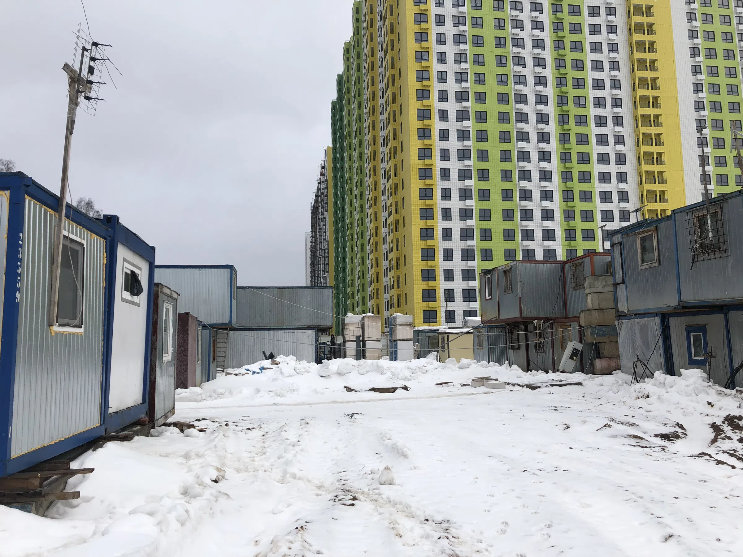 Ряды строительных бытовок, фото 12