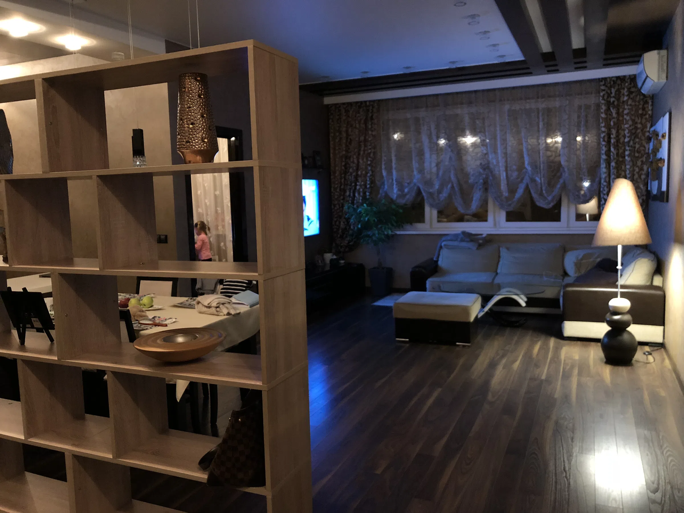 Квартира с темным кирпичом, фото 3