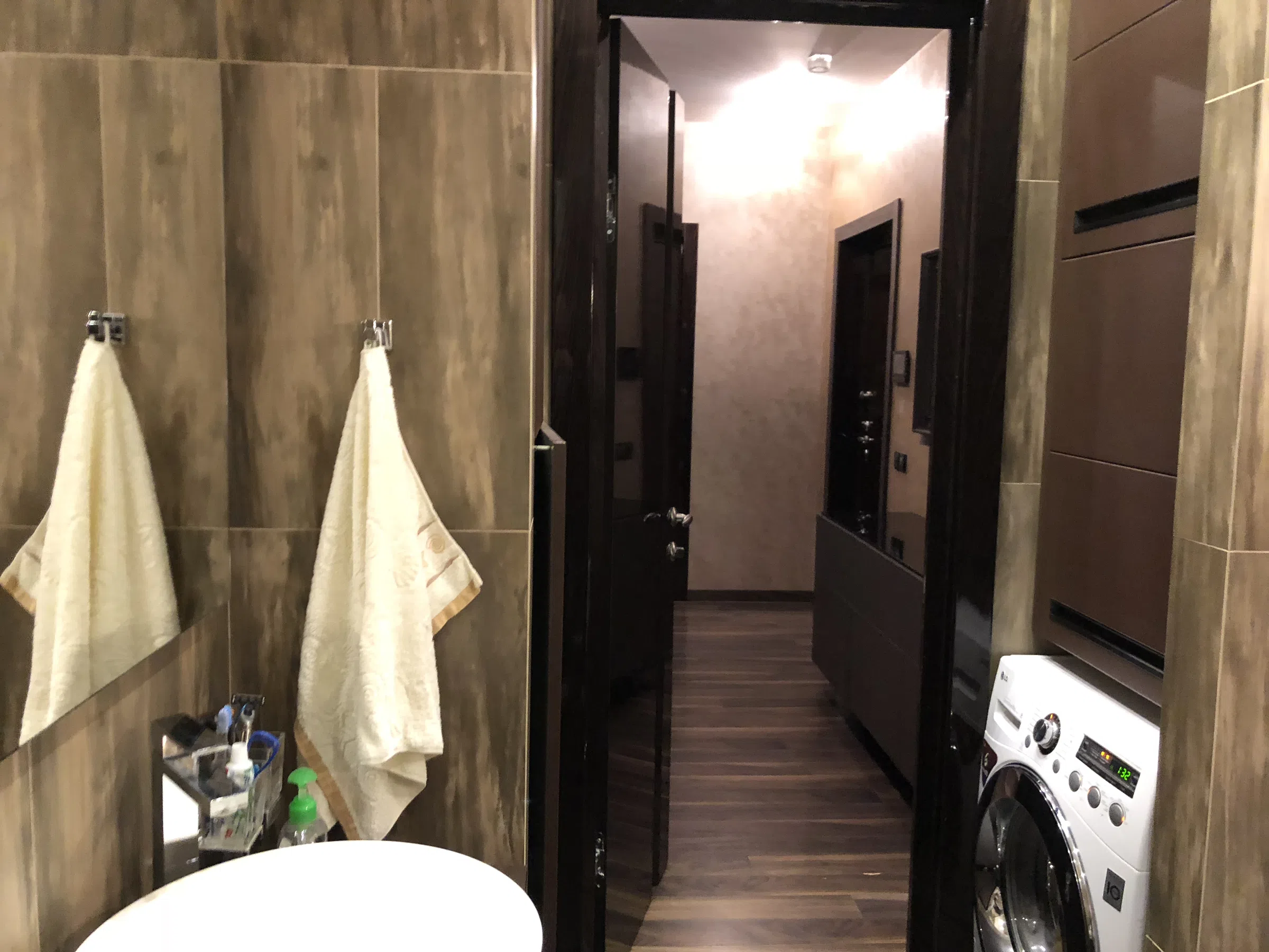 Квартира с темным кирпичом, фото 14