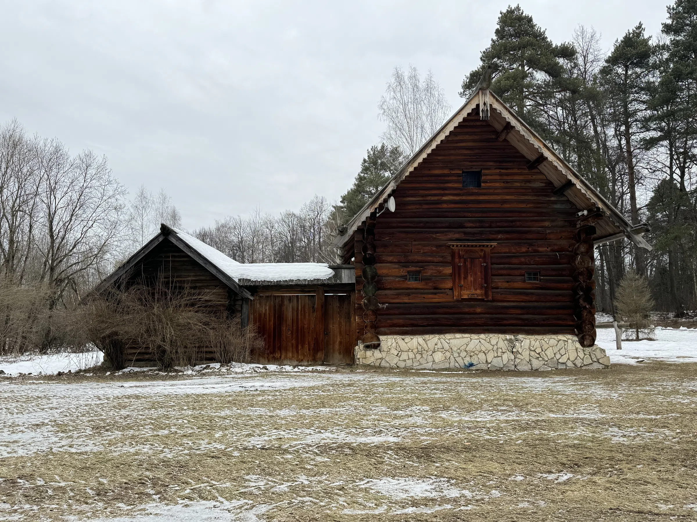Деревенский дом в лесу, фото 6