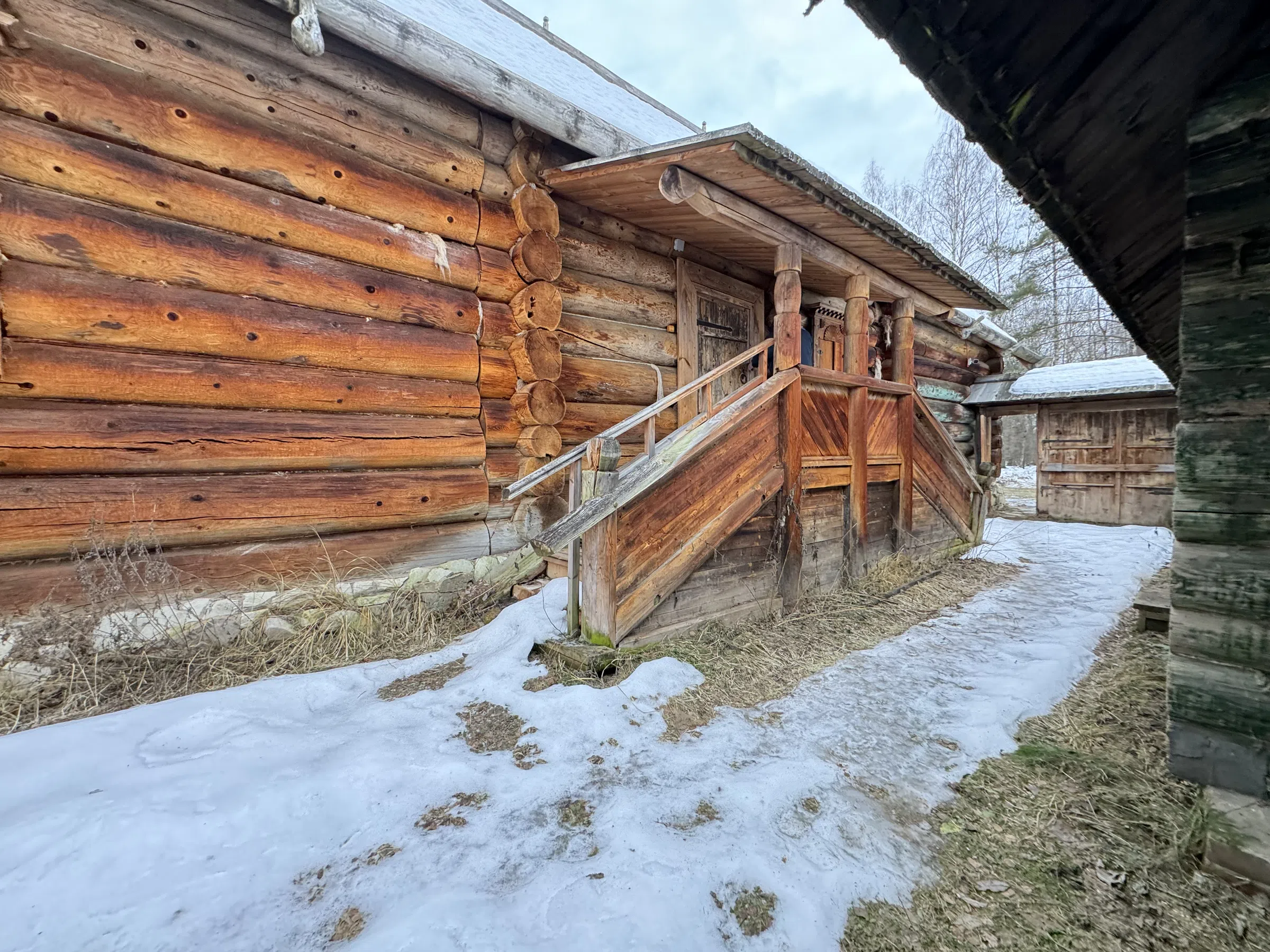 Деревенский дом в лесу, фото 23