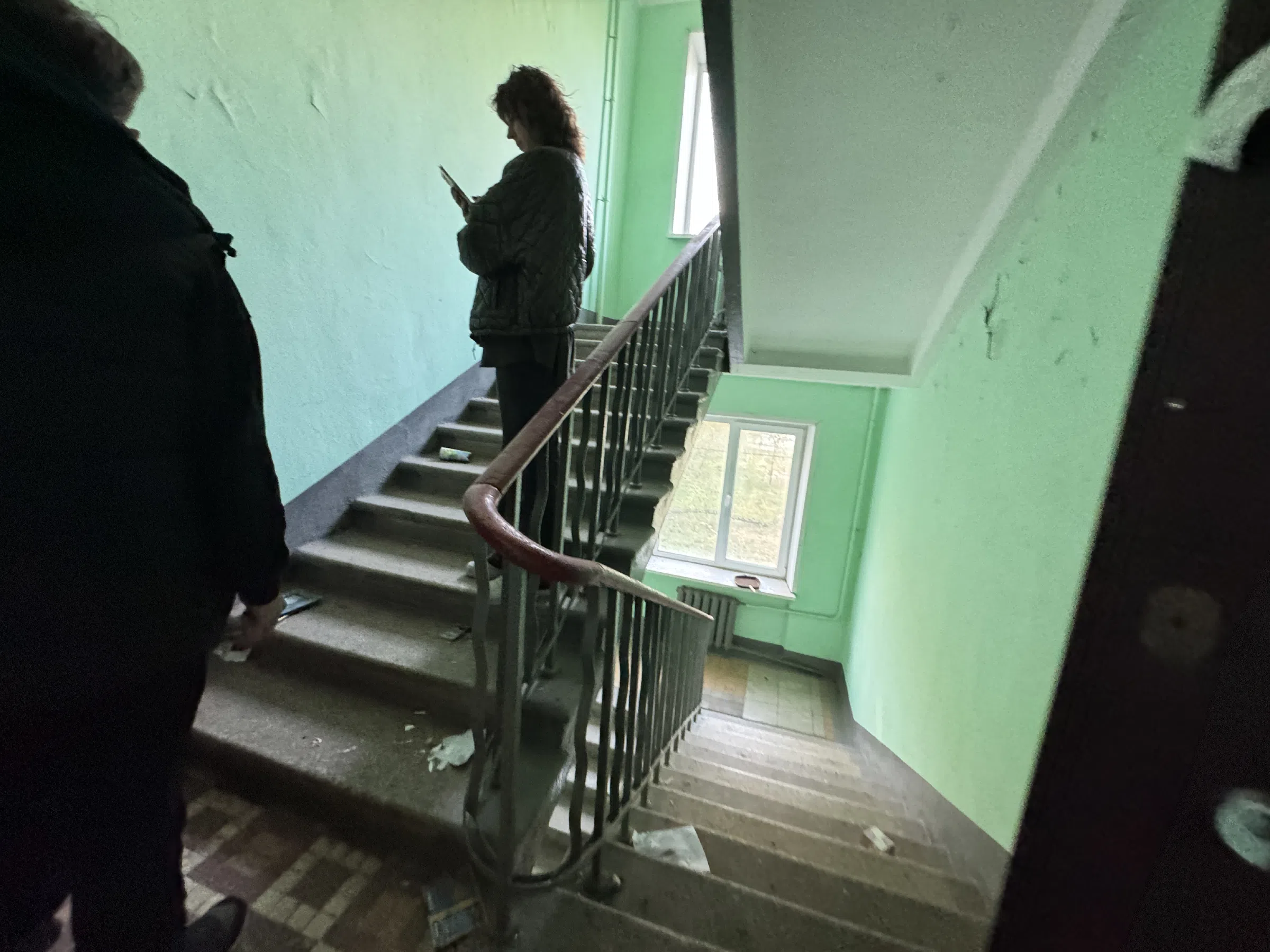 Заброшенная сталинка с видом, фото 13