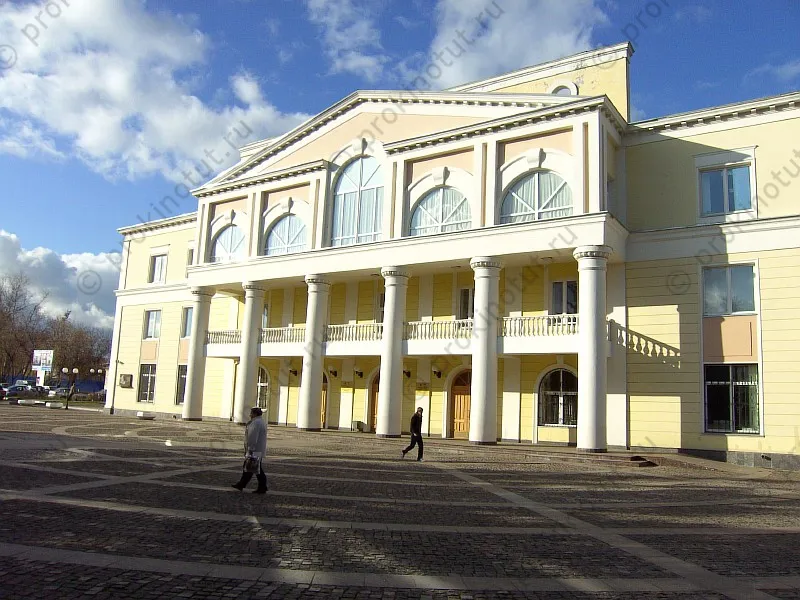 Театр с красными креслами, фото 14