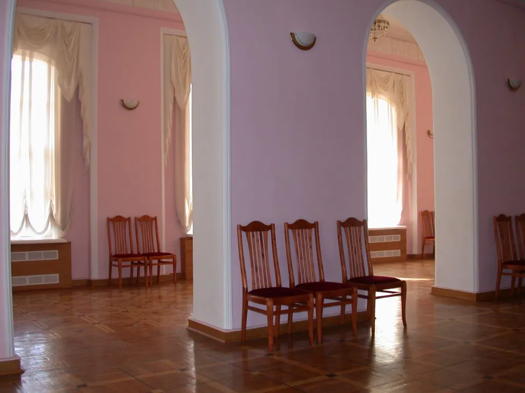 Классический зал с балконами, фото 13