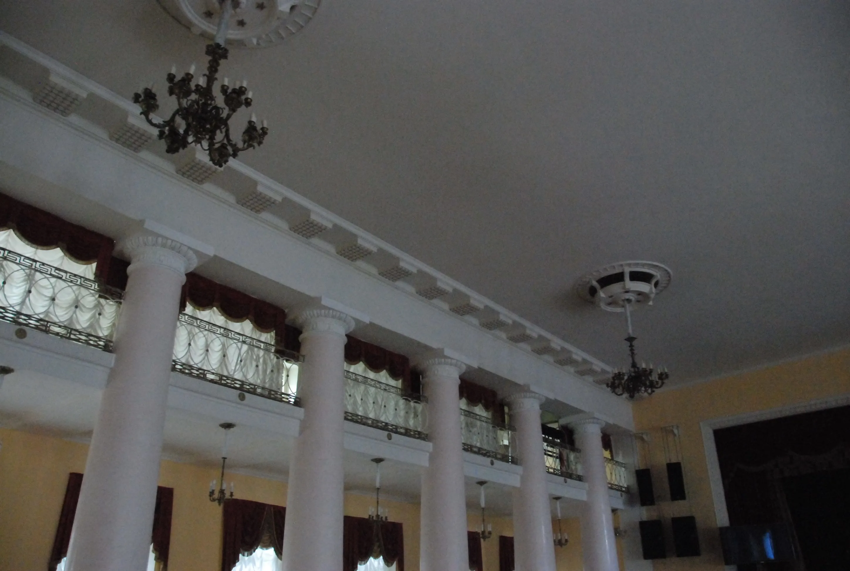 Классический актовый зал, фото 15