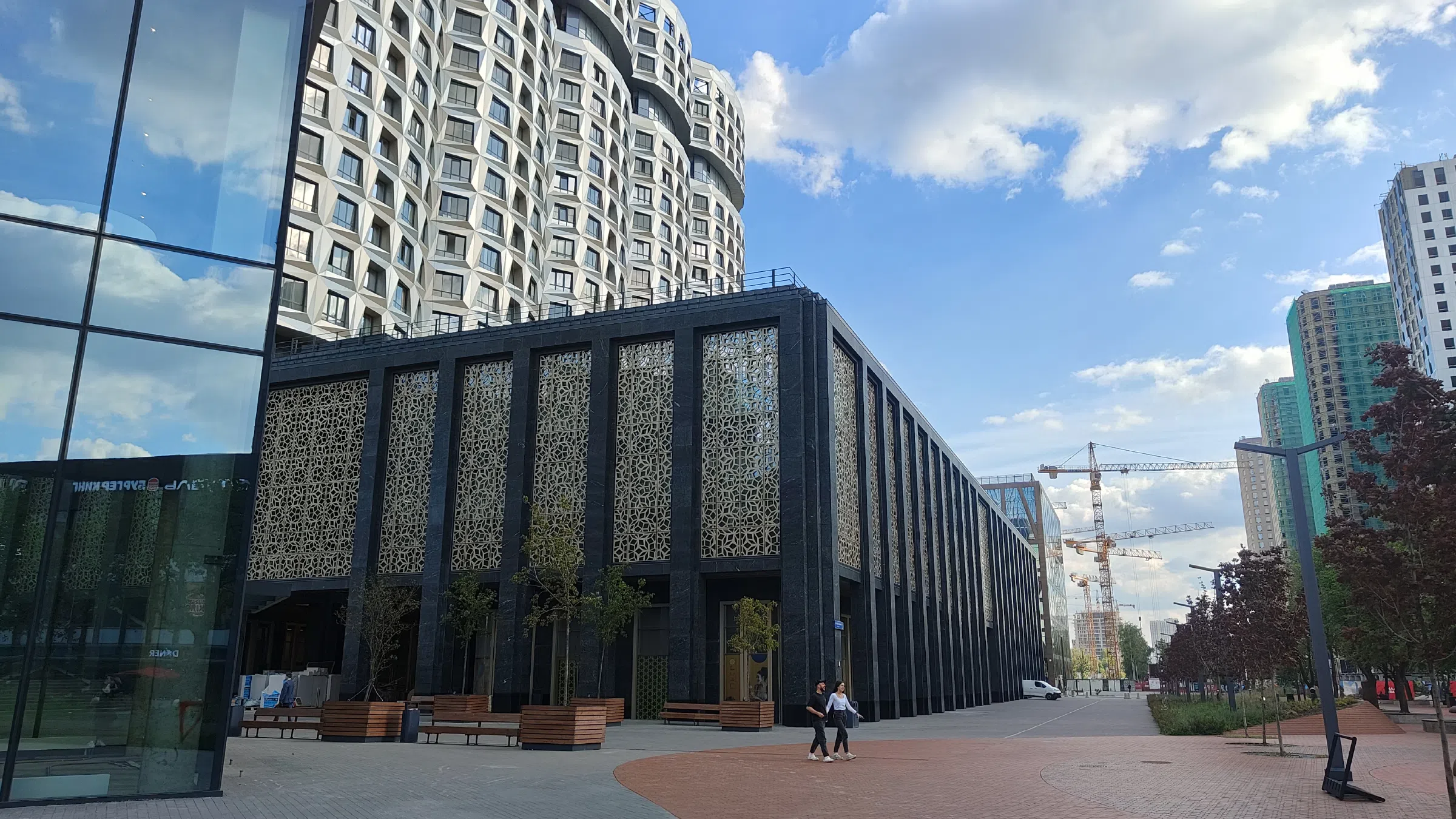 Парящая плитка офиса, фото 9