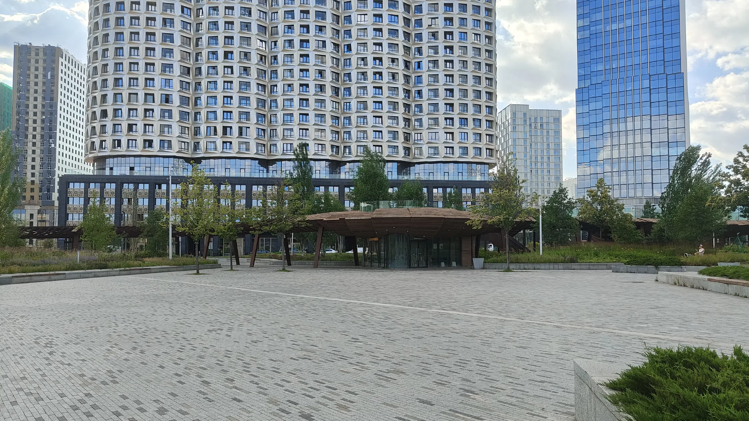 Парящая плитка офиса, фото 13