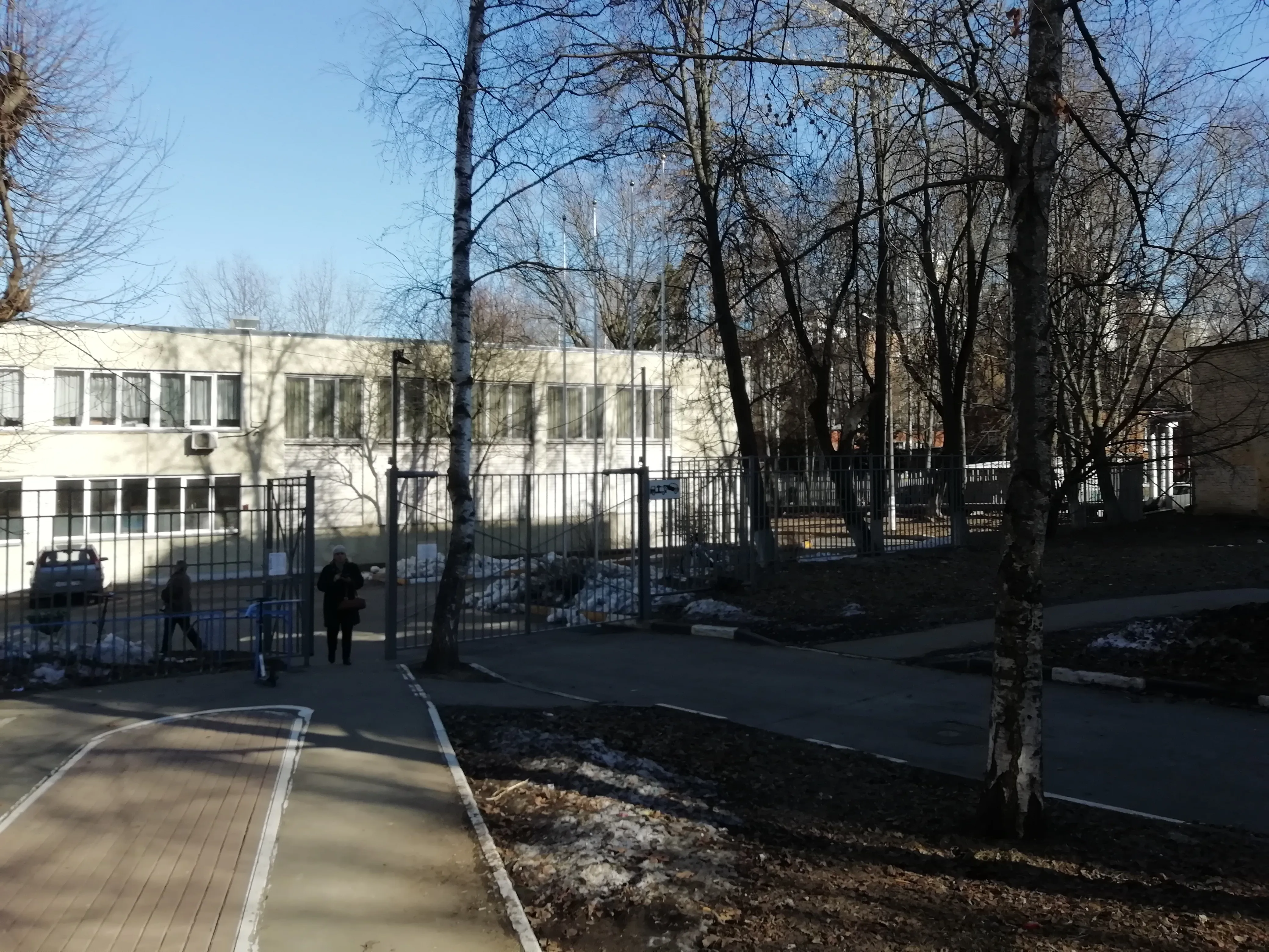 Ретро-школа с витражами, фото 20